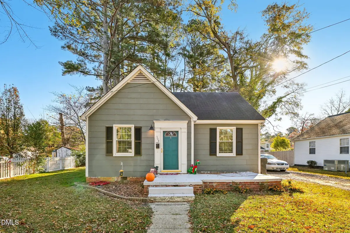 308 N Audubon Avenue, Goldsboro, NC 27530 - Image #1