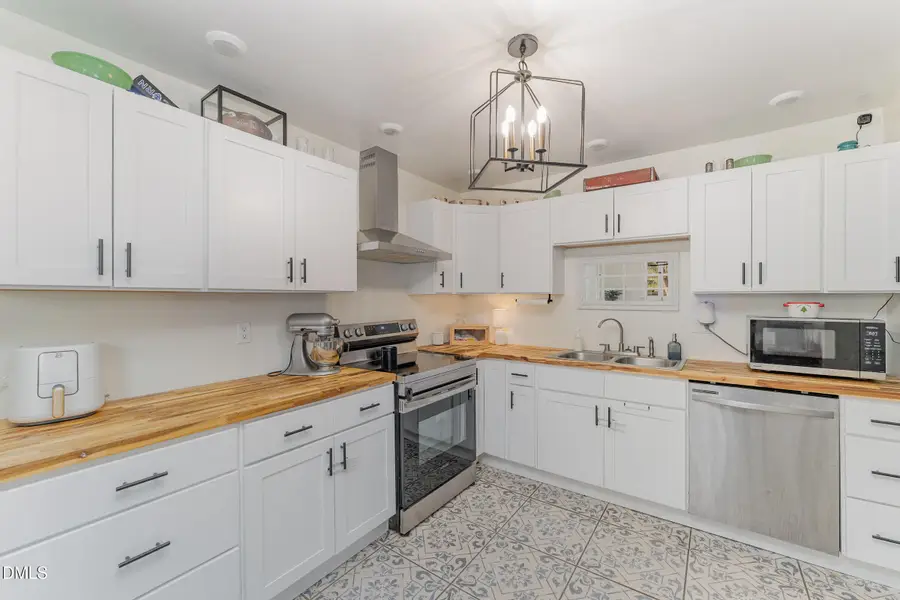 205 W South Street, Fremont, NC 27830 - Image #3