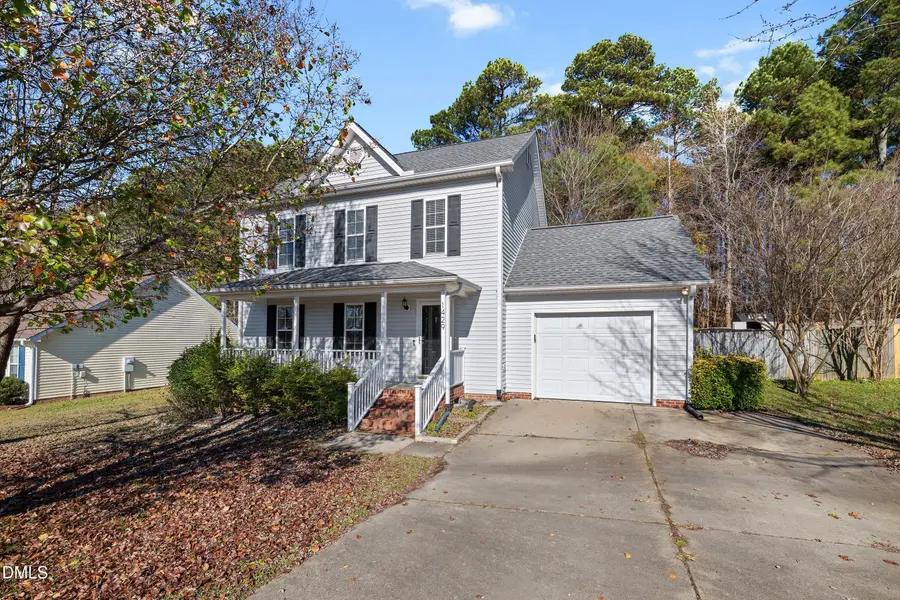 1429 E Stone Arch Drive, Fuquay Varina, NC 27526 - Image #2