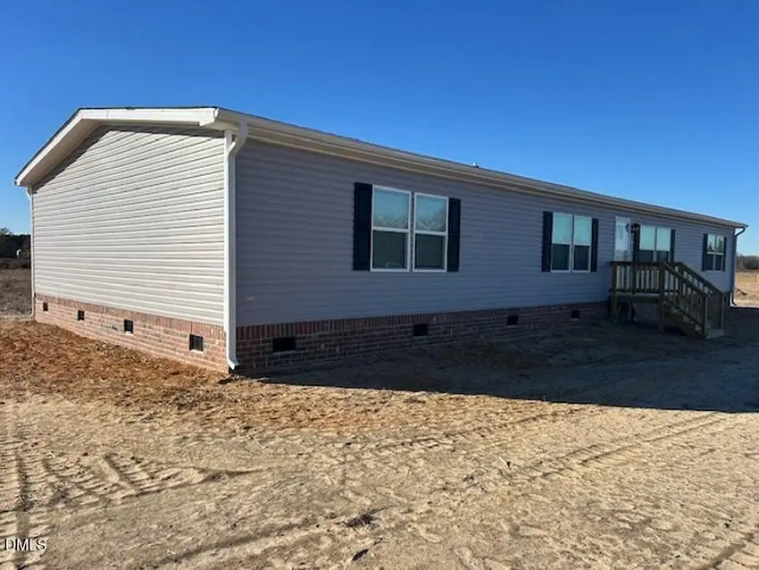 2354 E Mount Gilead Church Road, Clinton, NC 28328 - Image #1