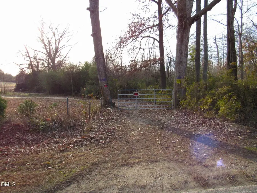 7138 Gardners School Road, Stantonsburg, NC 27883 - Image #2