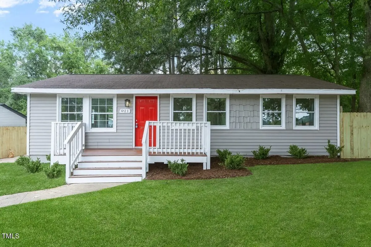 921 E Club Boulevard, Durham, NC 27704 - Image #1