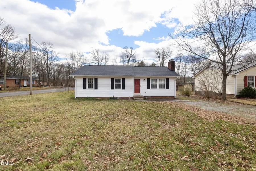825 Parkwood Street, Burlington, NC 27215 - #2