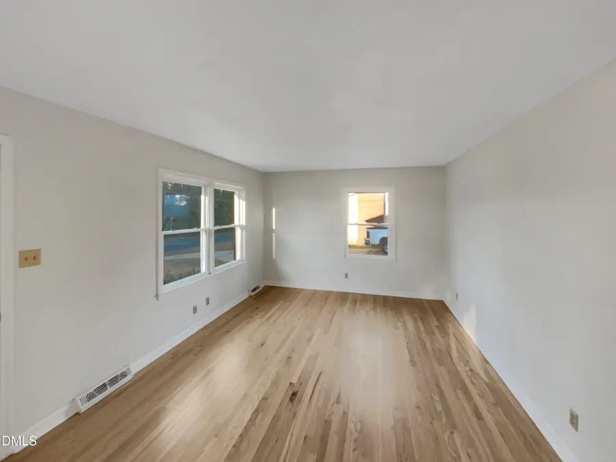 611 Page Street, Clayton, NC 27520 - Image #2