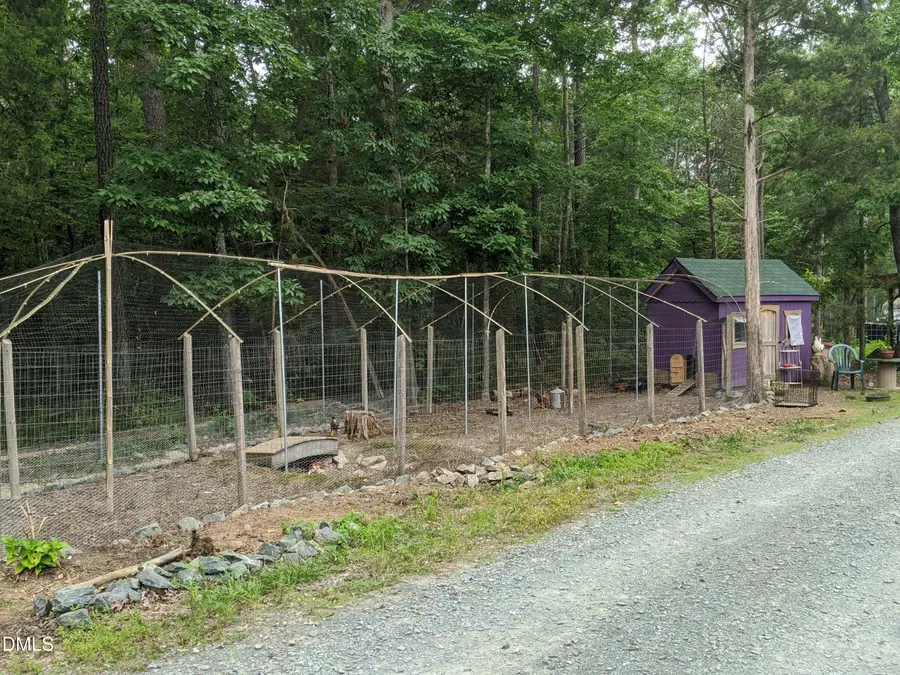 2345 Honeypot Lane, Chapel Hill, NC 27516 - Image #2