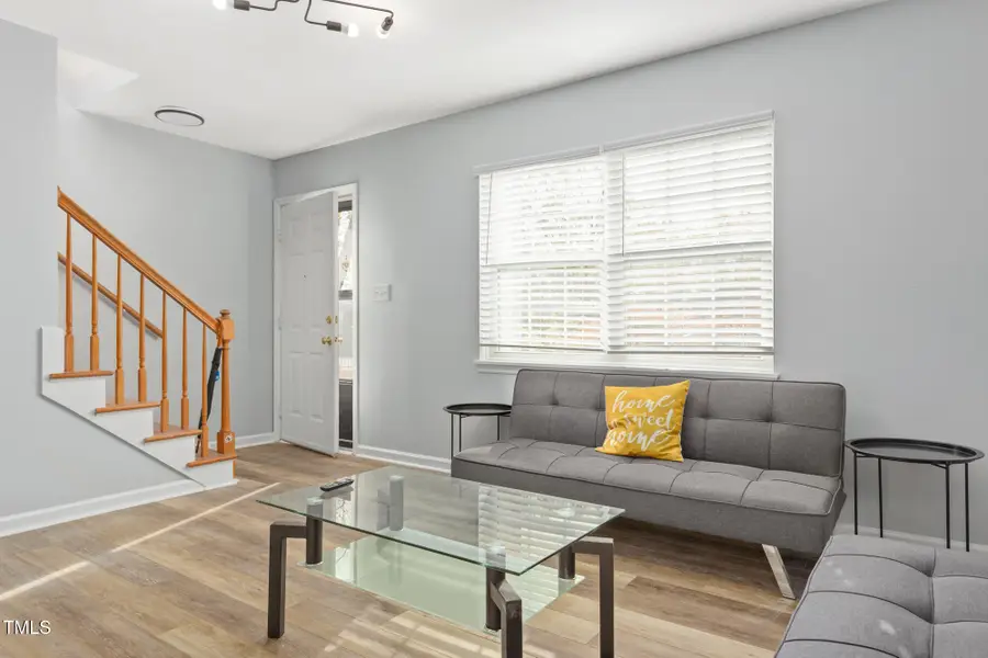 1002 Willow Drive #Apt 107, Chapel Hill, NC 27514 - Image #3