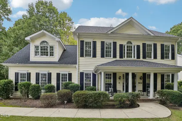 902 Birkdale Drive, Clayton, NC 27527