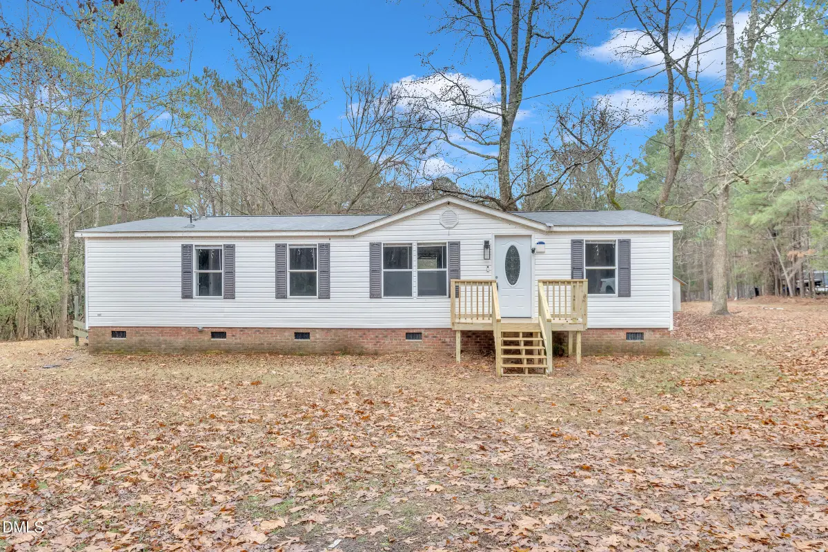 366 Buckskin Lane, Henderson, NC 27537 - Image #1