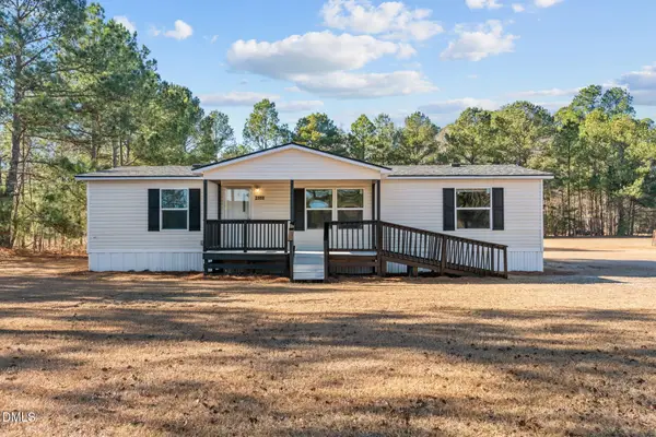 2800 Lobelia Road, Vass, NC 28394