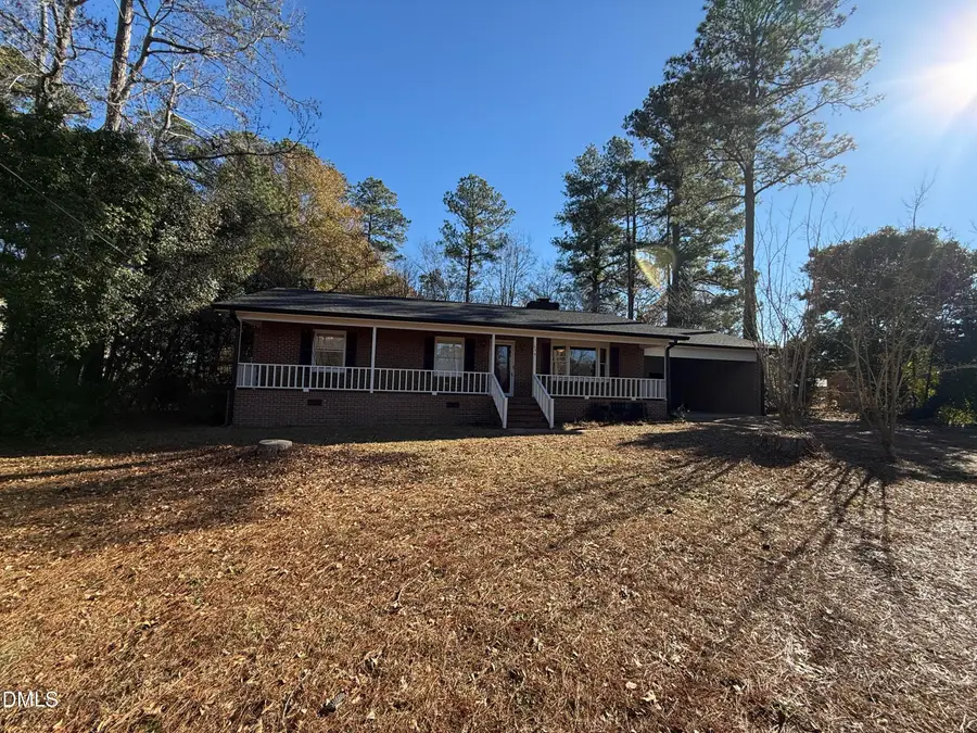 634 E Sanders Street, Four Oaks, NC 27524 - Image #2