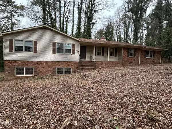 2912 Oxford Road, Henderson, NC 27536