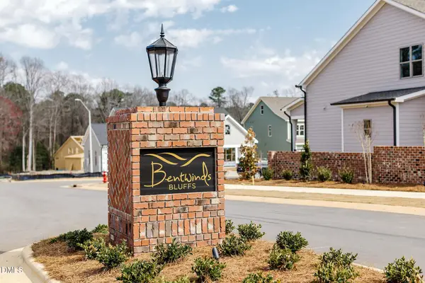 3809 Fairway View Drive, Fuquay Varina, NC 27526