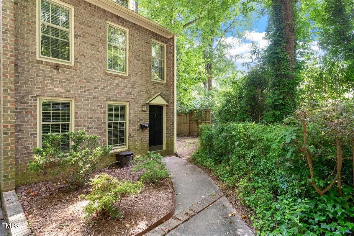 409 Smith Avenue #Unit 105, Chapel Hill, NC 27516 - Image #1