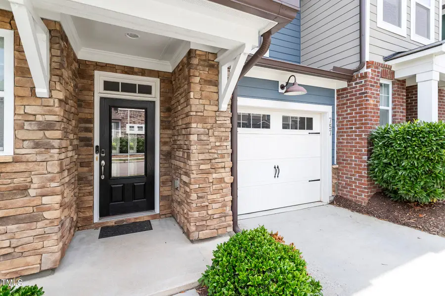 757 Fallon Grove Way, Raleigh, NC 27608 - Image #2