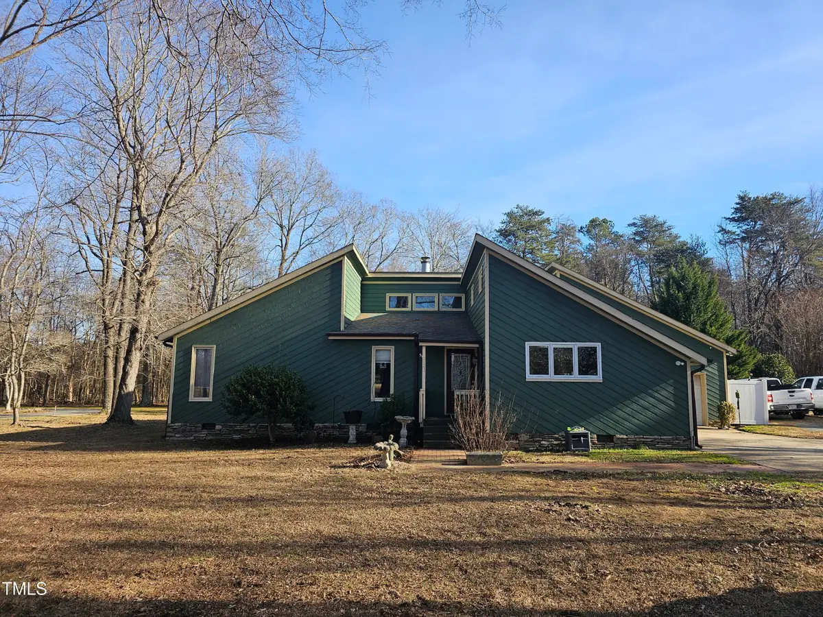 1231 Shamrock Drive, Burlington, NC 27215 - Image #1