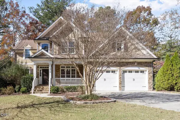 2512 Thurrock Drive, Apex, NC 27539