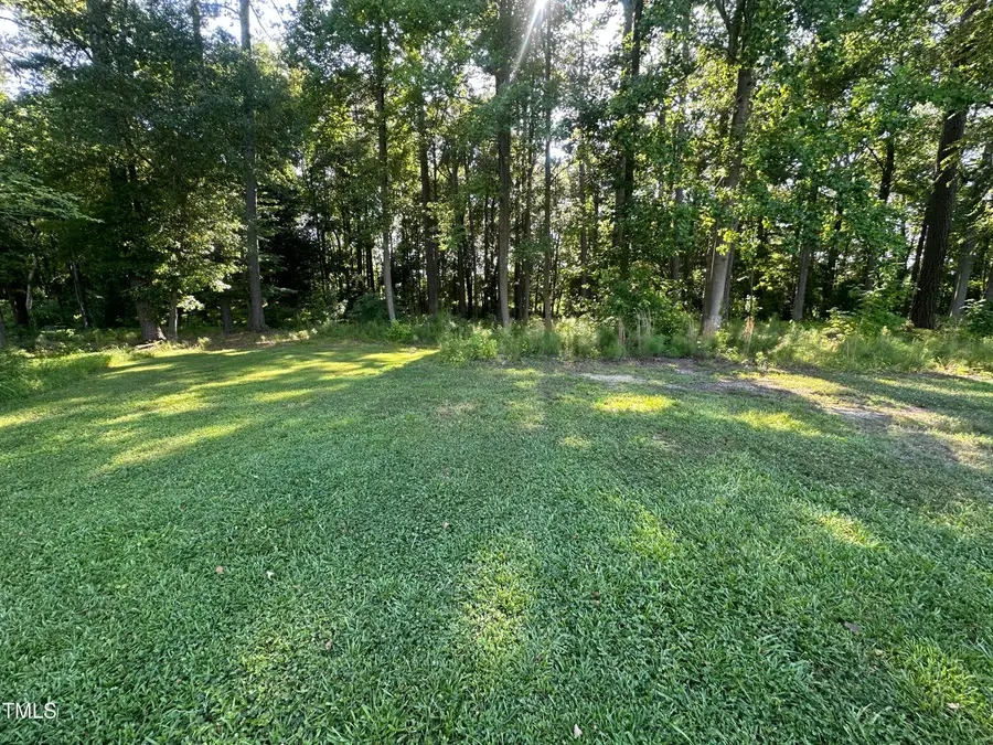 26 Phillips Road, Selma, NC 27576 - Image #2