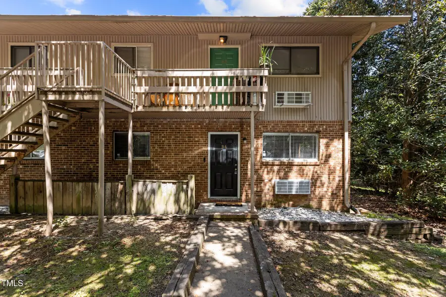 1 Shepherd Lane #B4, Chapel Hill, NC 27514 - Image #2