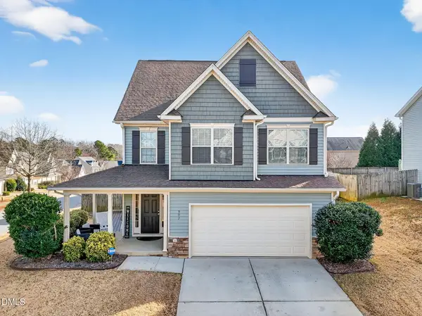 903 Red Oak Tree Drive, Fuquay Varina, NC 27526