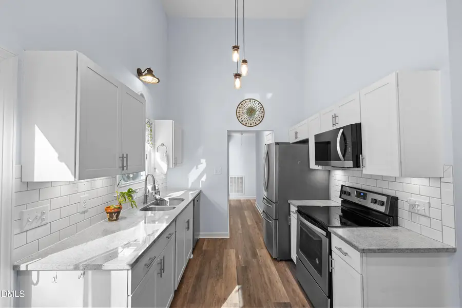 1229 Selwyn Lane, Cary, NC 27511 - Image #3