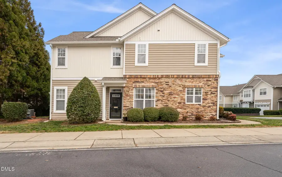 5054 Amber Clay Lane, Raleigh, NC 27612 - Image #2