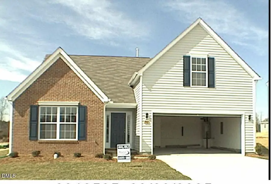 742 Willow Bay Drive, Fuquay Varina, NC 27526 - Image #3