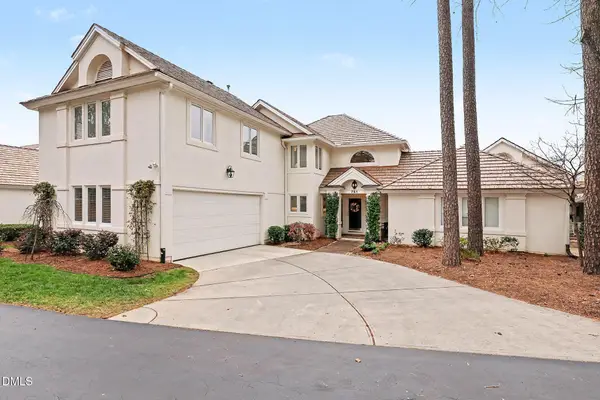 751 Crabtree Crossing Parkway, Cary, NC 27513