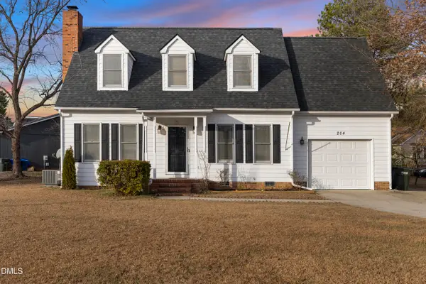 204 Rainham Court, Fayetteville, NC 28314