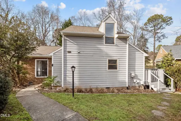 127 Clancy Circle, Cary, NC 27511