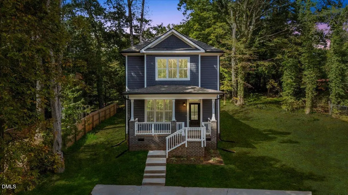 105 Sherwood Lane, Hillsborough, NC 27278 - Image #1