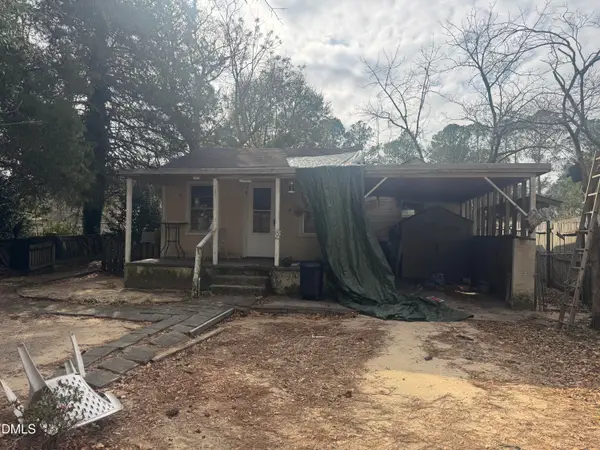 3005 Royal Avenue, Eastover, NC 28312