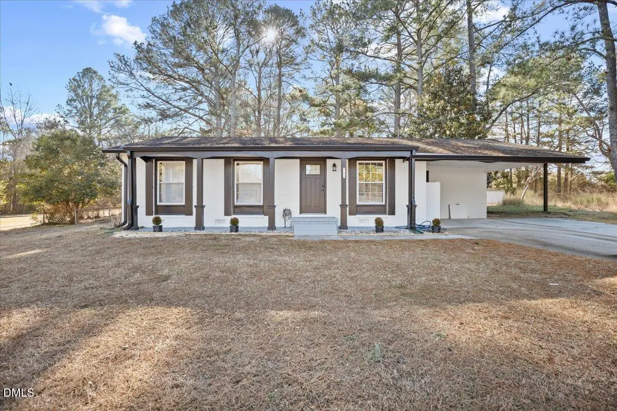 912 E Sanders Street, Four Oaks, NC 27524 - Image #1