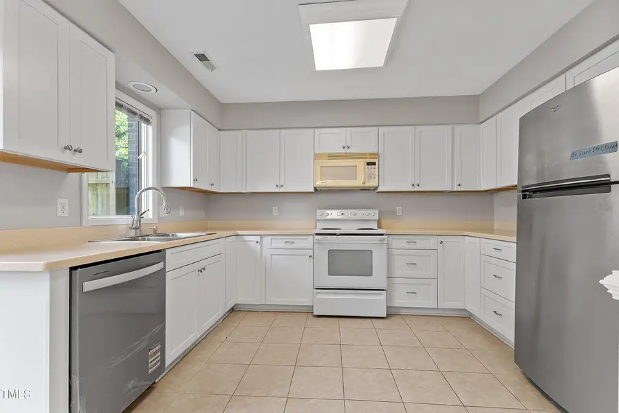 4350 Hunters Club Drive, Raleigh, NC 27606 - Image #2