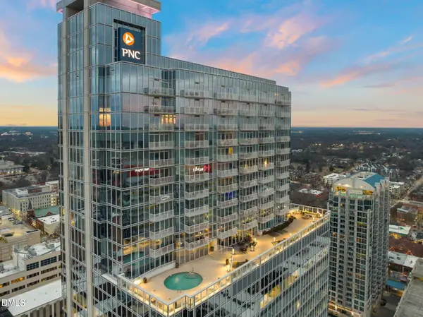 301 Fayetteville Street #3305, Raleigh, NC 27601