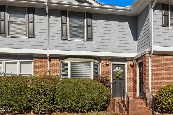 123 Old Cooper Square #Unit M3, Chapel Hill, NC 27517