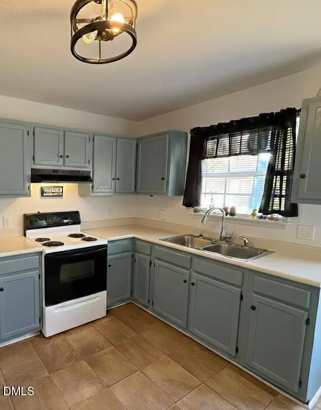 1932 Wood Avenue, Burlington, NC 27215 - Image #2