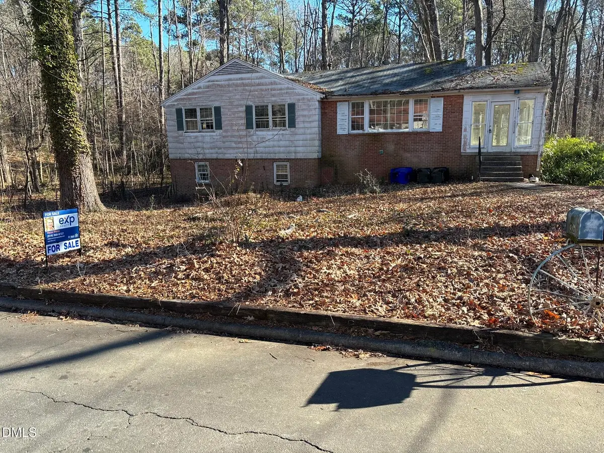 306 Hickory Drive, Chapel Hill, NC 27517 - Image #1