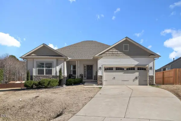 28 Rock Oak Court, Clayton, NC 27527