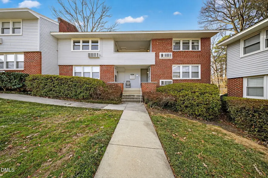 827 Daniels #D, Raleigh, NC 27605 - Image #2