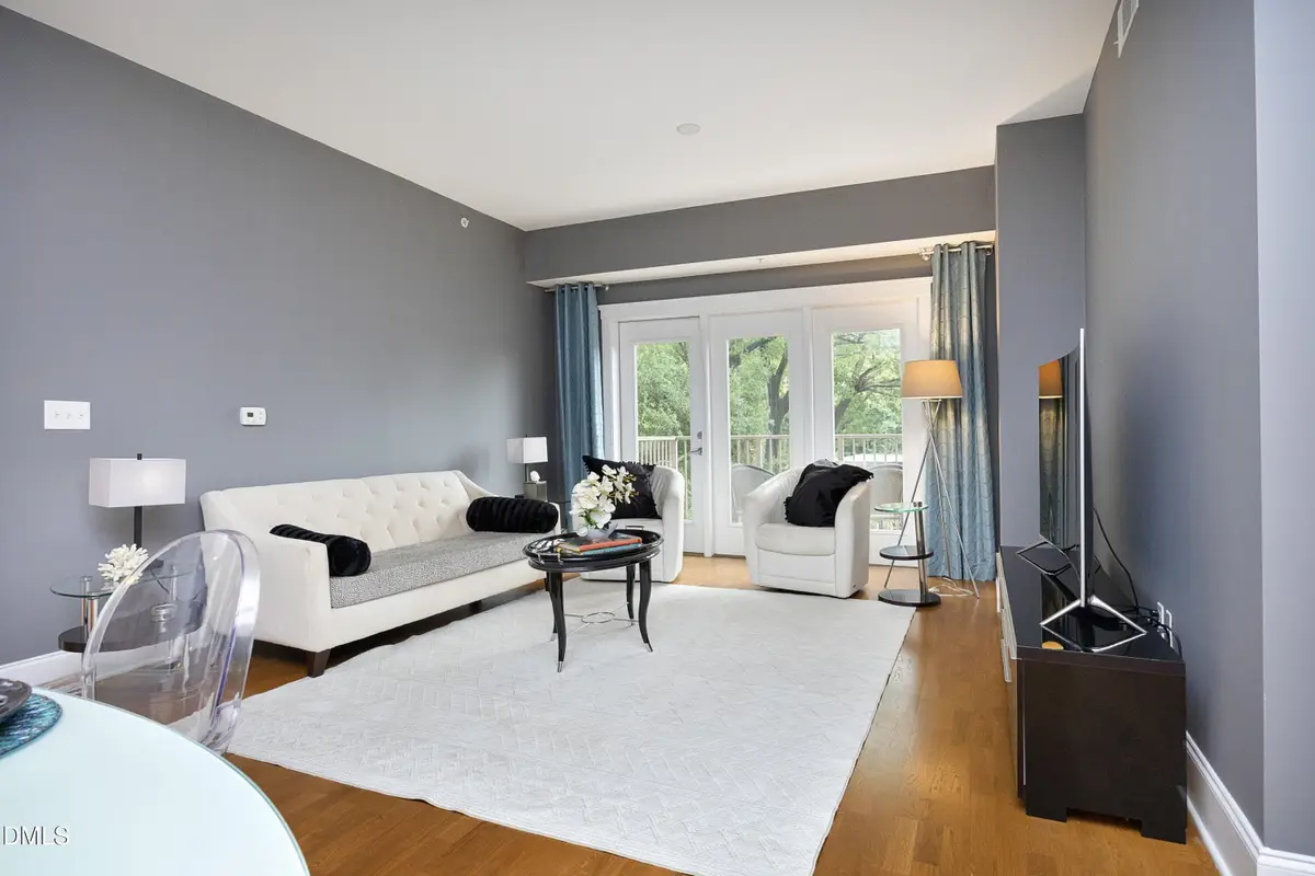 222 Glenwood Avenue #413, Raleigh, NC 27603 - Image #1