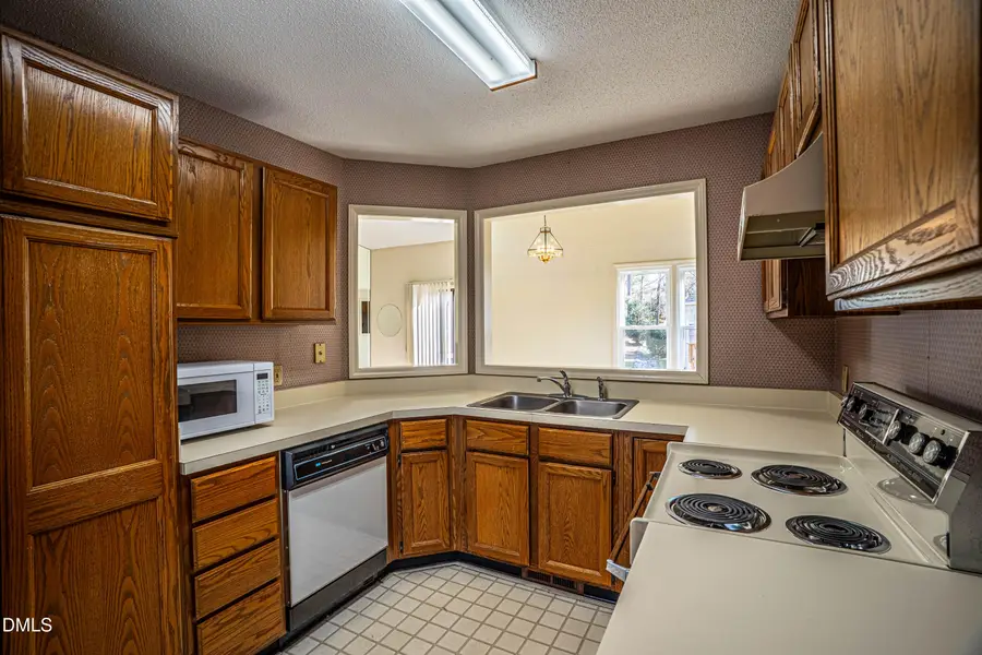 609 Windsong Lane, Durham, NC 27713 - Image #3