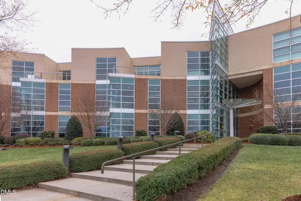 335 W Barbee Chapel Road, Chapel Hill, NC 27517