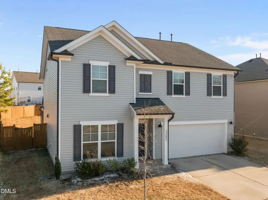 2252 Fairway Green Drive, Fuquay Varina, NC 27526 - Image #3