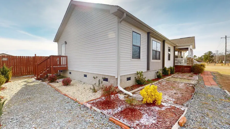 3027 Nc Hwy 210, Smithfield, NC 27577 - #2