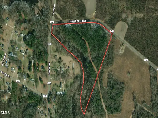 1012 S Halifax Road, Rocky Mount, NC 27803