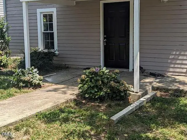 204 W Hill Street, Benson, NC 27504 - Image #1