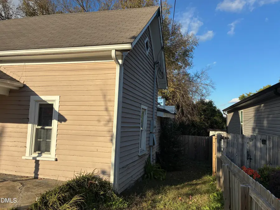 204 W Hill Street, Benson, NC 27504 - Image #3