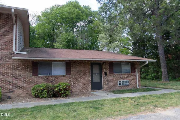 130 S Estes Drive #B1, Chapel Hill, NC 27514