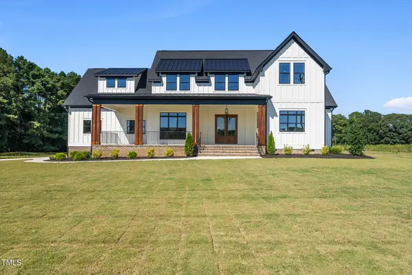 2560 Lassiter Road, Four Oaks, NC 27524