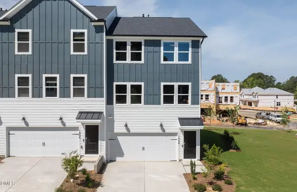 2867 Farmhouse Drive, Apex, NC 27502